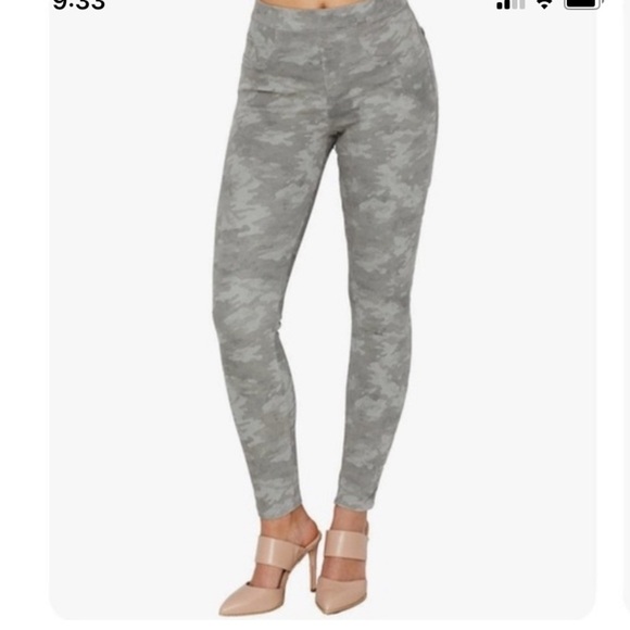 Spanx jeggings jean-ish leggings camo washed stone color ankle length Medium - Picture 4 of 9